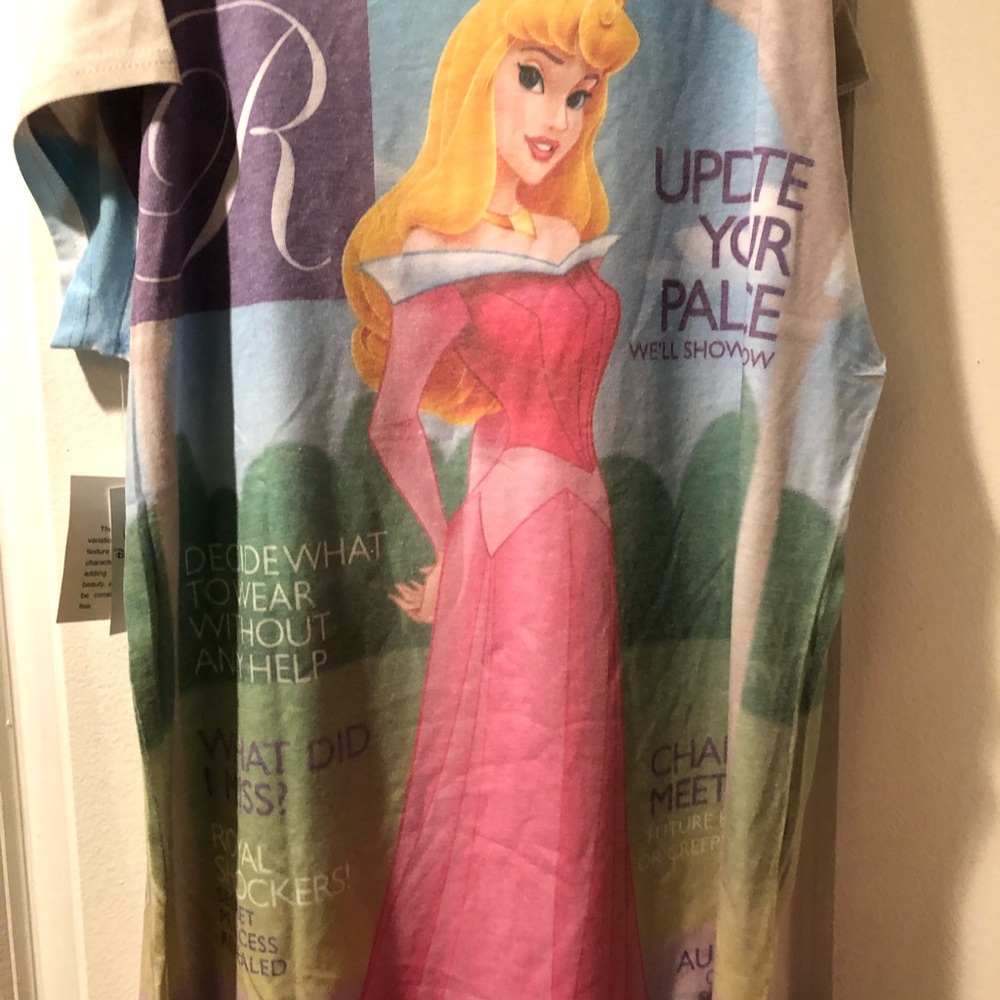 Disney  Princess Aurora Royal Living